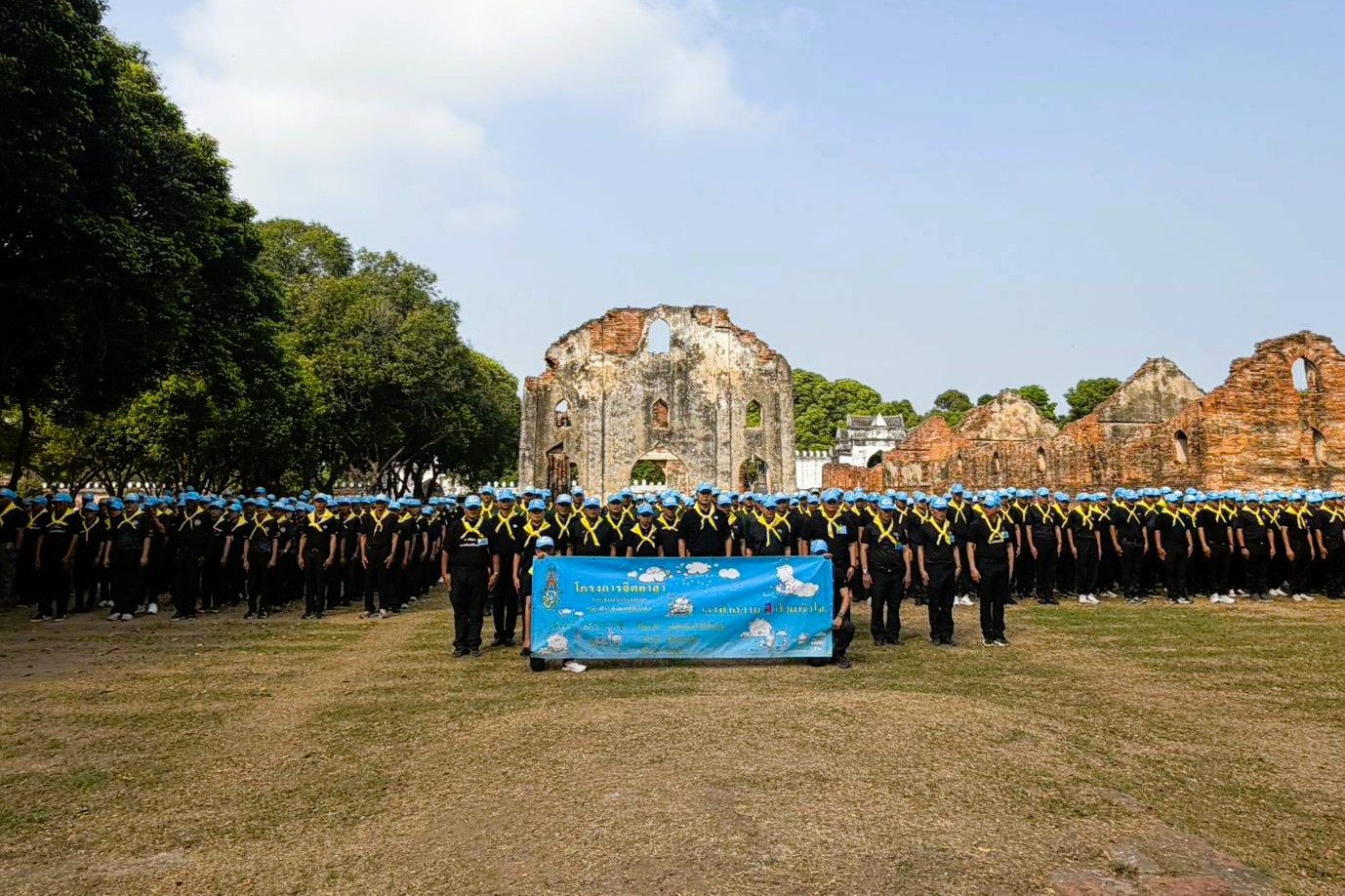 จังหวัดลพบุรีจัดกิจกรรมจิตอาสาบำเพ็ญสาธารณประโยชน์ &nbsp;ปรับปรุงภูมิทัศน์พระนารายณ์ราชนิเวศน์ หลังการจัดงานแผ่นดินสมเด็จพระนารายณ์มหาราช ครั้งที่ 38 ประจำปี 2569