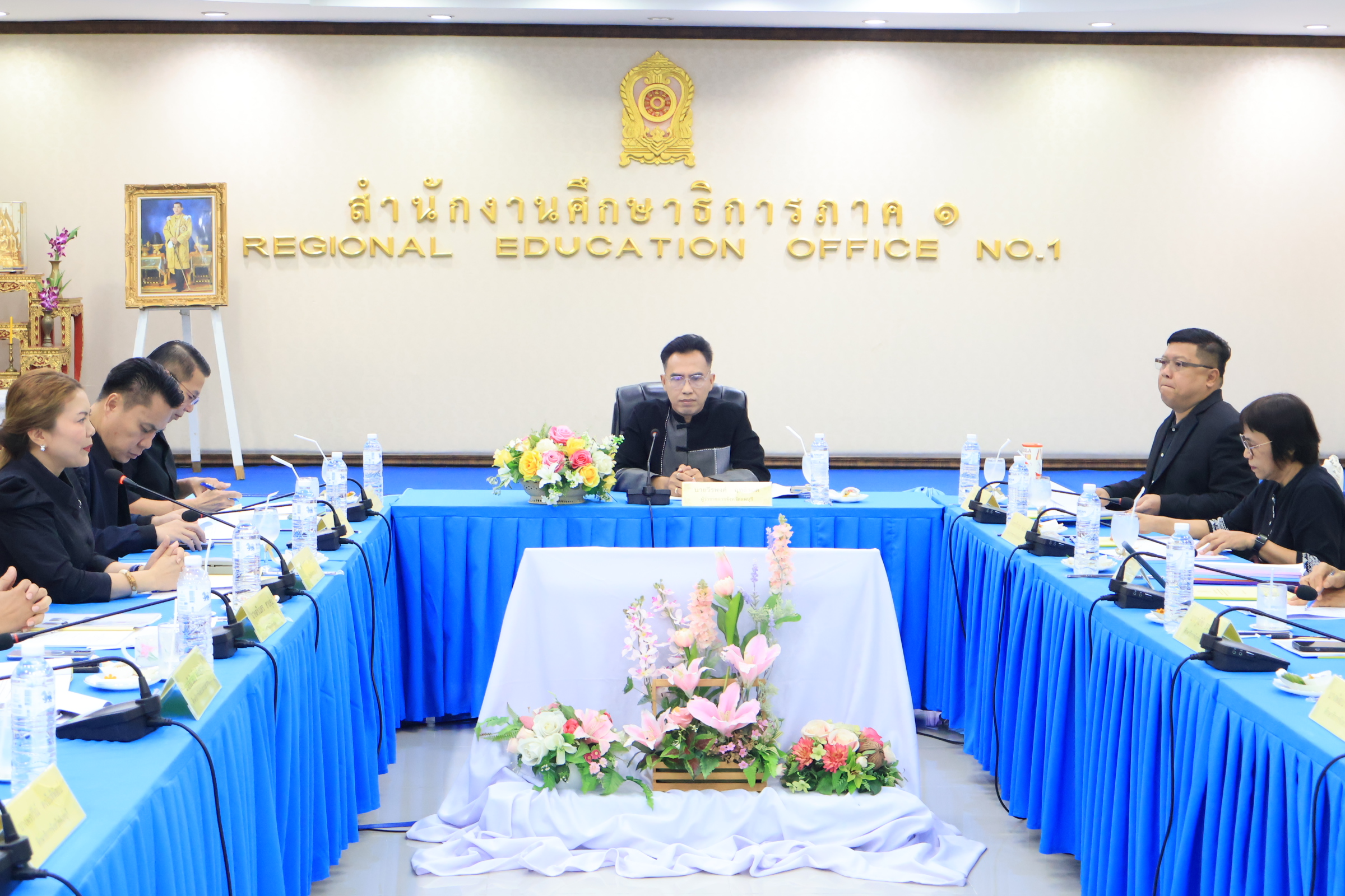 สำนักงานศึกษาธิการภาค 1 ประชุมคณะกรรมการระดับภาค พิจารณากลั่นกรองและจัดลำดับความสำคัญรายชื่อนักเรียนจาก 6 จังหวัด &nbsp;เพื่อคัดเลือกเยาวชนที่มีคุณสมบัติเหมาะสม รับทุนการศึกษาพระราชทาน มูลนิธิการศึกษาพระราชทานสมเด็จพระบรมโอรสาธิราชฯ สยามมกุฎราชกุมาร (ม.ท.ศ.) รุ่นที่ 18 ประจำปี 2569&nbsp;