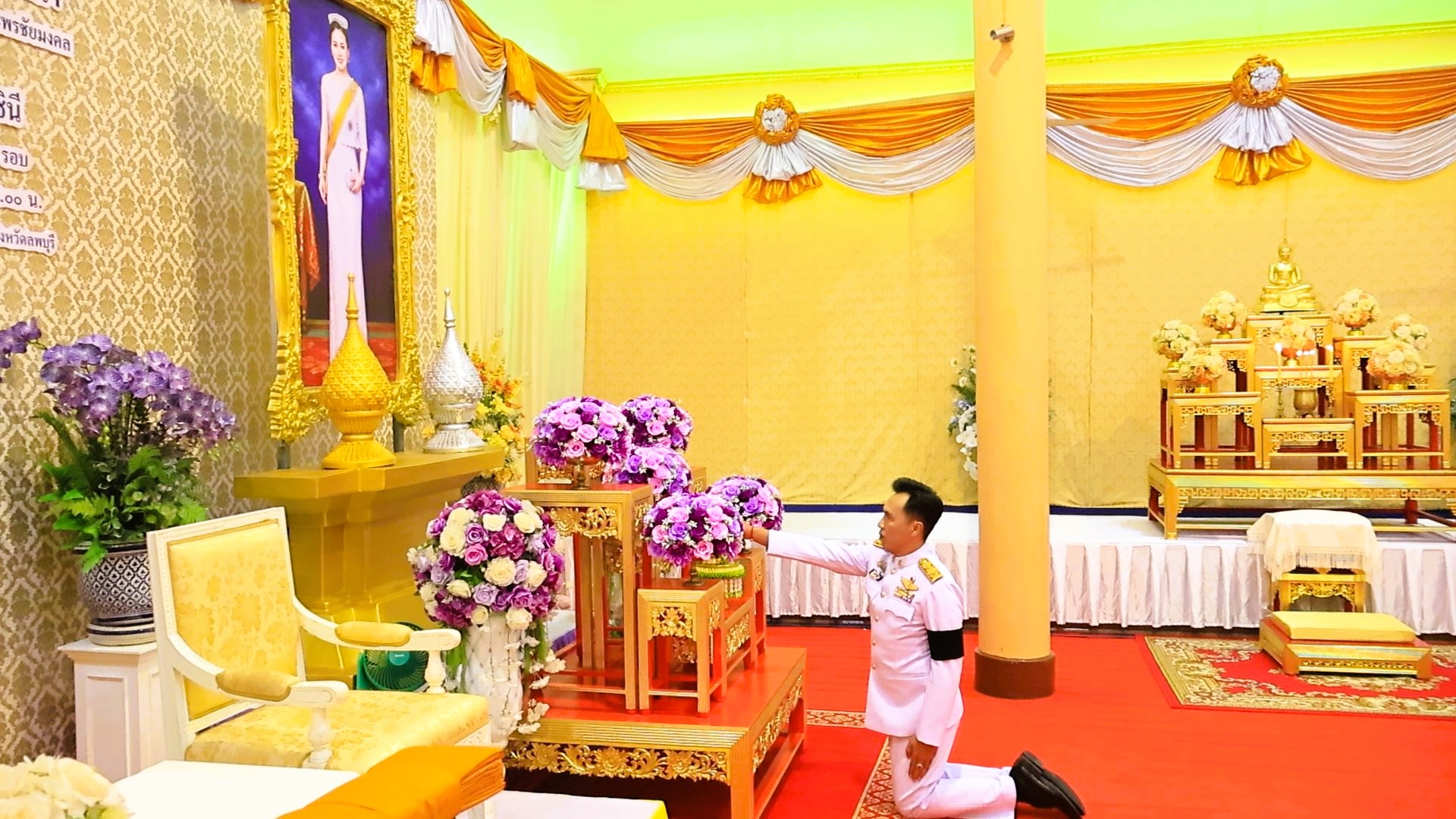 จังหวัดลพบุรี ร่วมกับวัดเสาธงทอง พระอารามหลวง ประกอบพิธีเจริญพระพุทธมนต์สวดประกาศพระปริตรและเจริญจิตตภาวนาฟังการบรรยายหลักธรรมพระราชทาน ธรรมนาวา'วัง' ถวายพระพรชัยมงคลแด่สมเด็จพระนางเจ้าสุทิดา พัชรสุธาพิมลลักษณ พระบรมราชินีเนื่องในโอกาสพระราชพิธีมหามงคลพระชนมพรรษา ๔ รอบ &nbsp;๓ มิถุนายน ๒๕๖๙