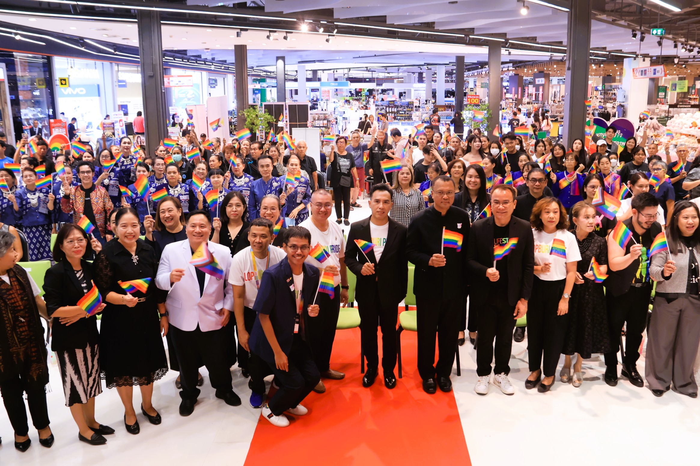 จังหวัดลพบุรีจัดกิจกรรม "lopburi pride 2026" รณรงค์ความเท่าเทียมระหว่างเพศ &ldquo;พลังแห่งความหลากหลาย สร้างเมืองลพบุรี ที่เท่าเทียม และภาคภูมิใจ&rdquo; &nbsp;