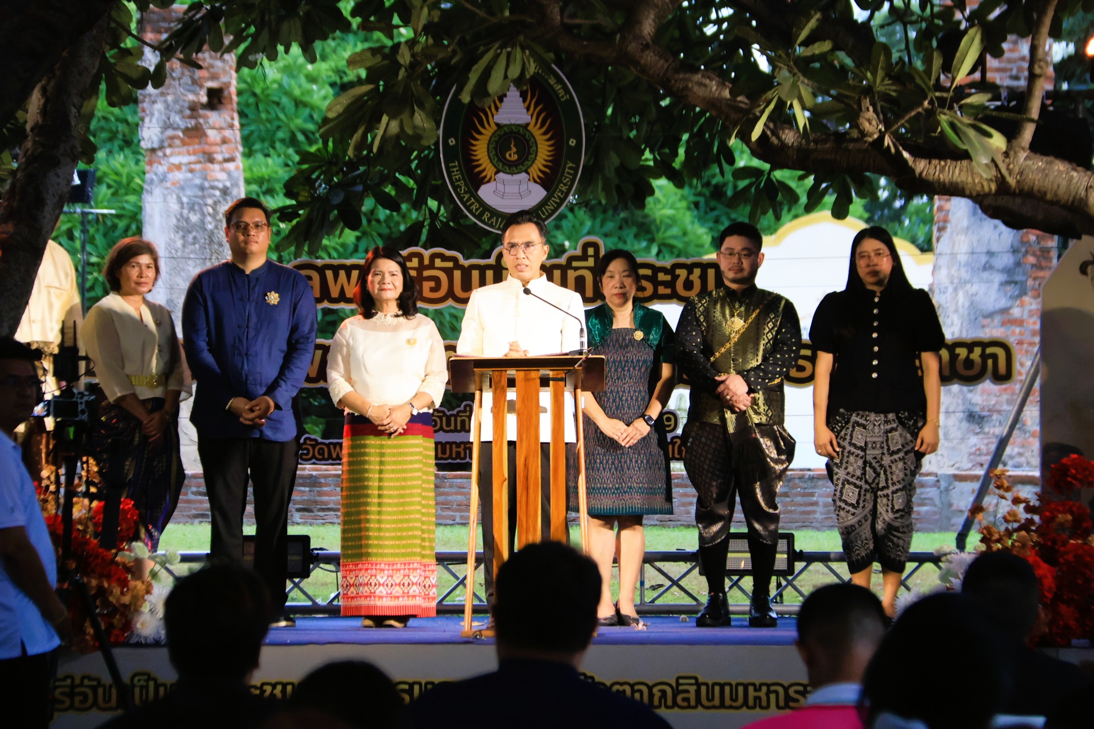มหาวิทยาลัยราชภัฏเทพสตรี จัดงานมหกรรมส่งเสริมศิลปวัฒนธรรมและการท่องเที่ยว &ldquo;ลพบุรีเมืองอันเป็นที่ประชุมพระบรมธาตุ พระเจ้าตากสินมหาราช ธรรมราชา&rdquo;