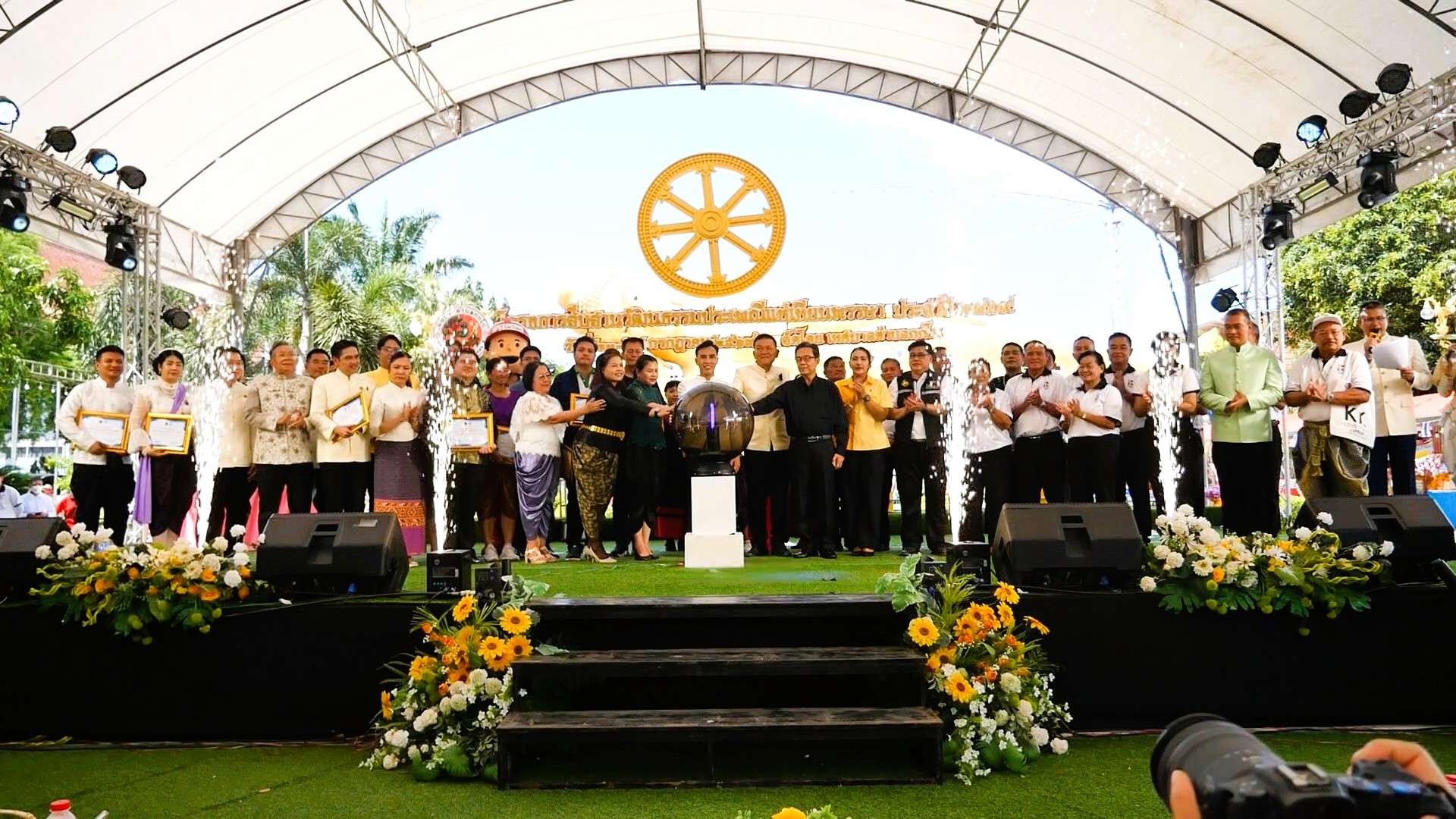 เทศบาลตำบลกกโก จังหวัดลพบุรี จัดโครงการสืบสานวัฒนธรรมประเพณีแห่เทียนพรรษา ประจำปี 2569 สุดยิ่งใหญ่! "ยลถิ่นกกโก ทำบุญใหญ่โต แห่เทียน 9 วัด"
