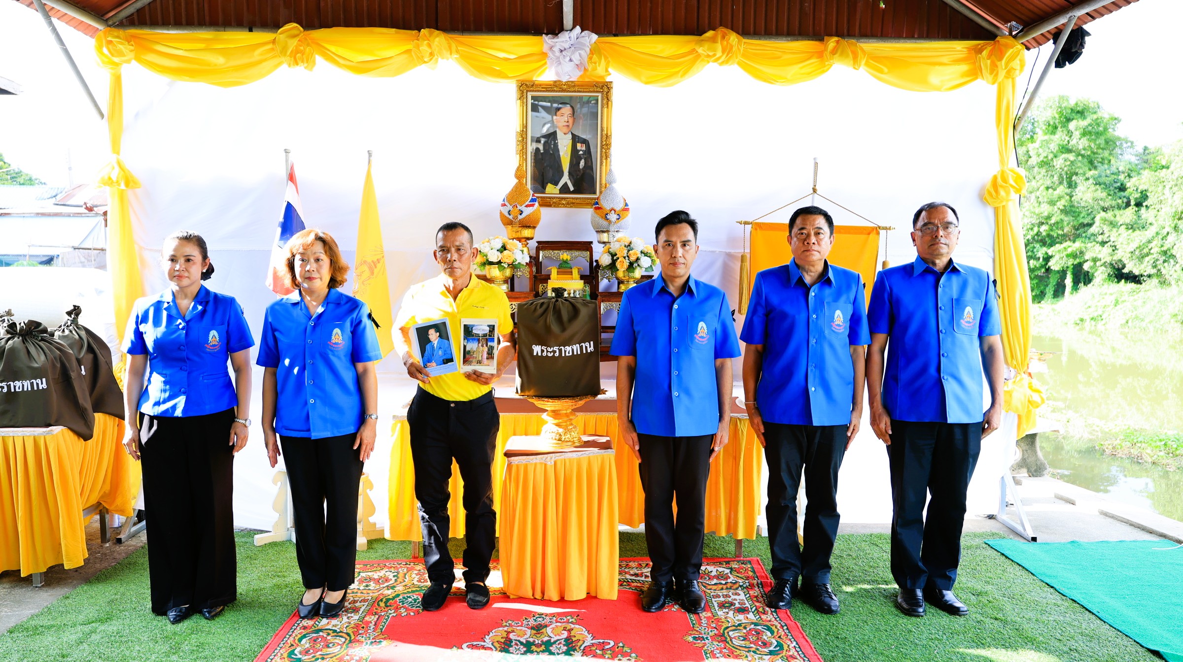 มูลนิธิราชประชานุเคราะห์ ในพระบรมราชูปถัมภ์ จังหวัดลพบุรี เชิญสิ่งของพระราชทานและเงินสงเคราะห์ช่วยเหลือครอบครัวมอบให้ผู้ประสบอัคคีภัย ในพื้นที่ตำบลพรหมมาสตร์ อำเภอเมืองลพบุรี จังหวัดลพบุรี จำนวน 4 หลังคาเรือน มีผู้เสียชีวิต 1 ราย ประชาชนได้รับความเดือดร้อน 14 ราย