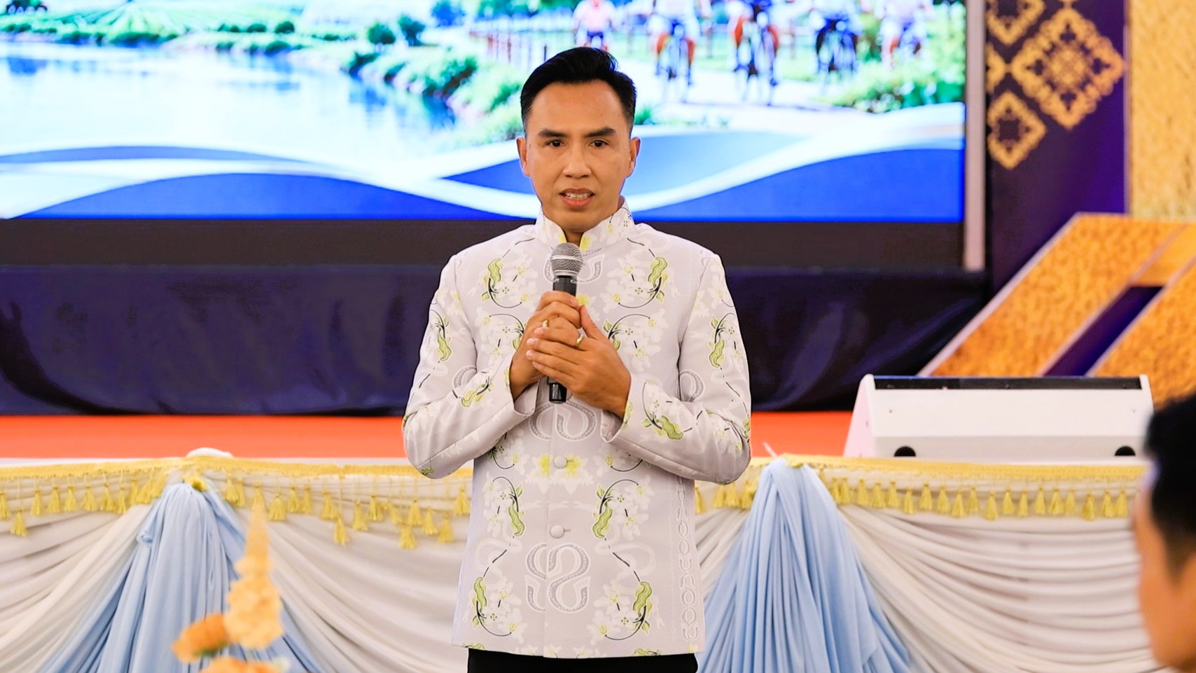 จังหวัดลพบุรี จัดประชุมเชิงปฎิบัติการ "LOPBURI YEAR END 2026" ถอดบทเรียนปี 69 มุ่งบูรณาการขับเคลื่อนภารกิจจังหวัดสู่ปี 2570